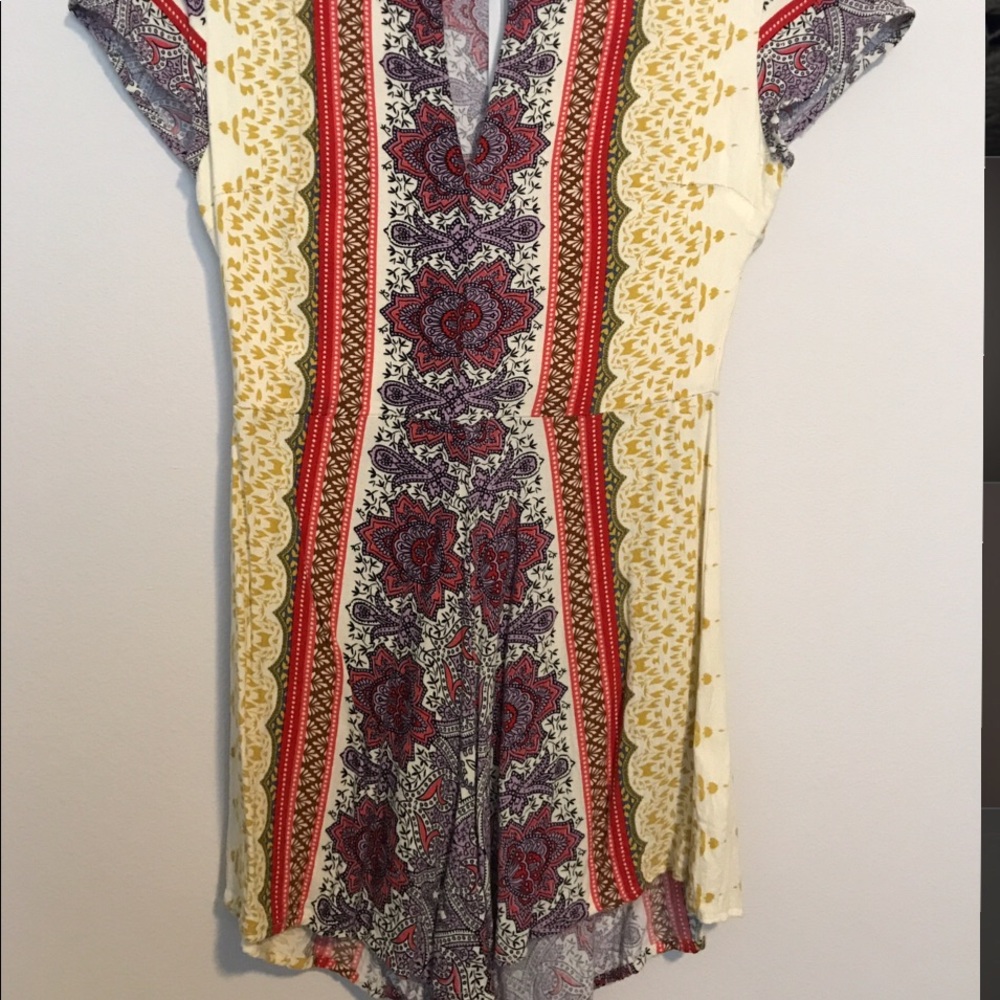 Multi Color Romper - Picture 2 of 3